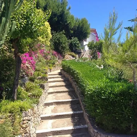 Sleeps 4 Air Con Wifi Vakantiehuis Conca dei Marini