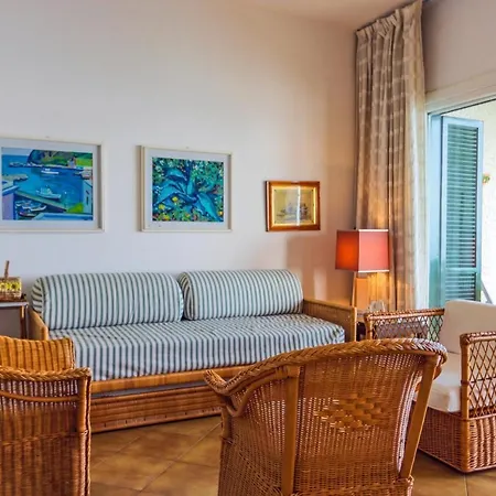 Sleeps 4 Air Con Wifi Vakantiehuis Conca dei Marini